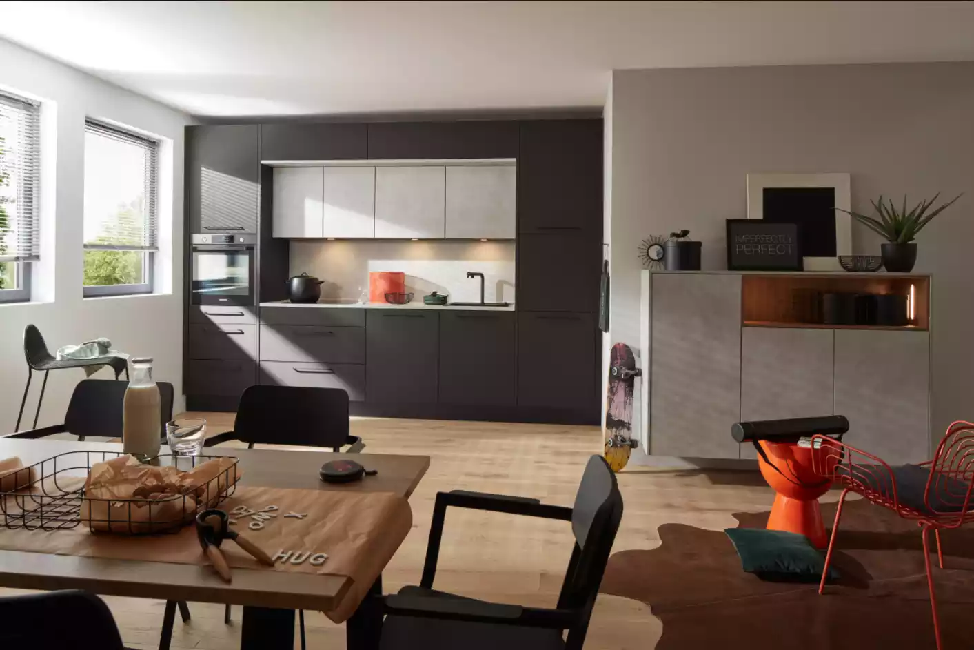 THE KITCHENETTE